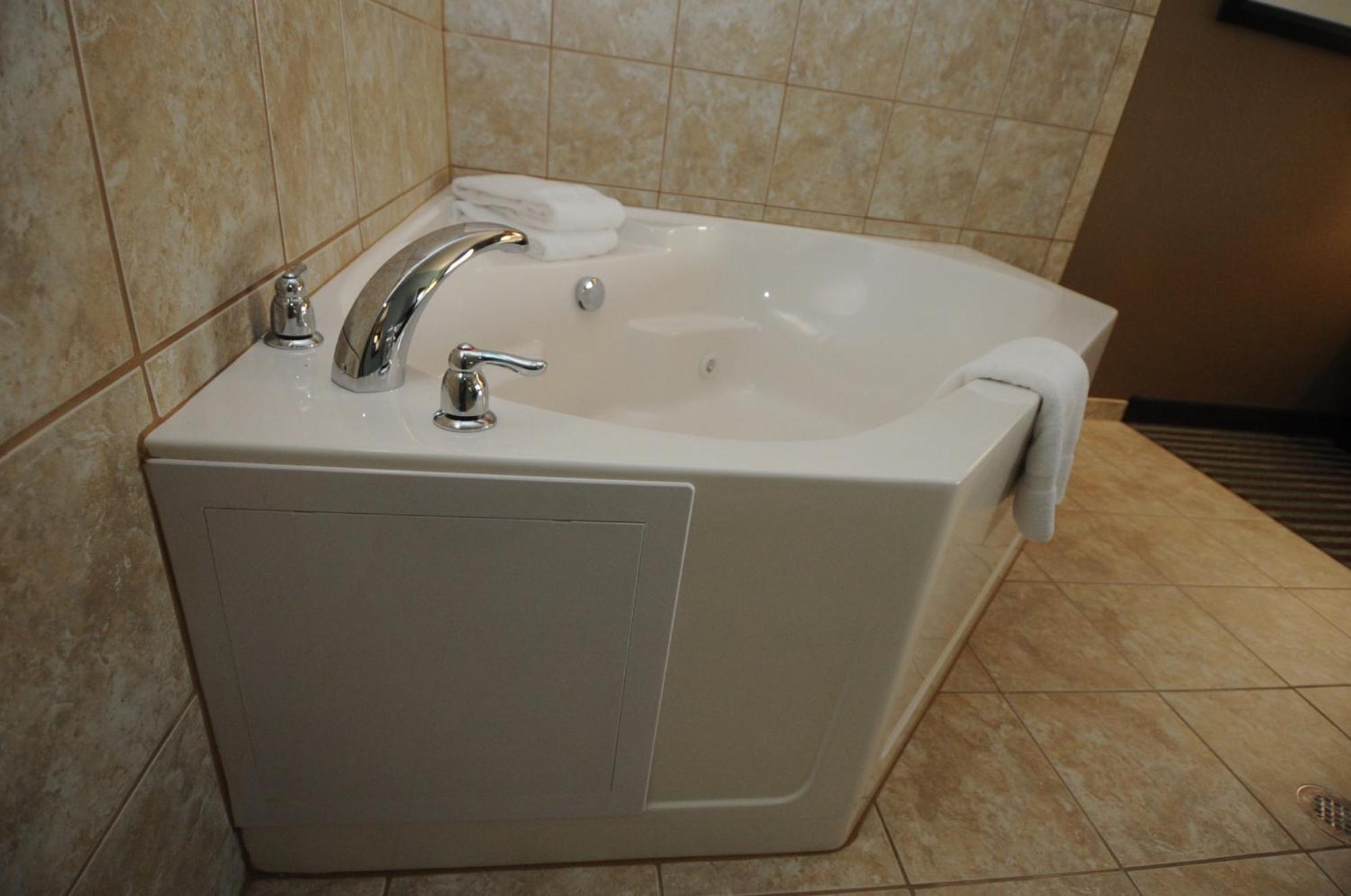 Holiday Inn Express Somerset By Ihg Luaran gambar